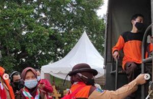 Persemi – Giat Bakti Penyemprotan Disinfektan dan Bersih Masjid